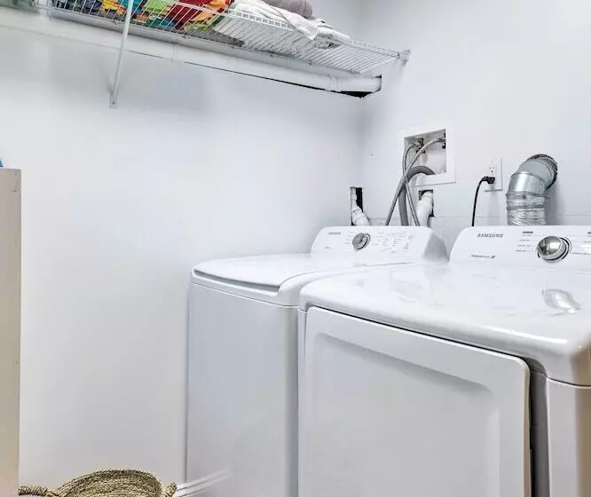 Bright Narragansett Beach Escape W/ Deck & Yard!