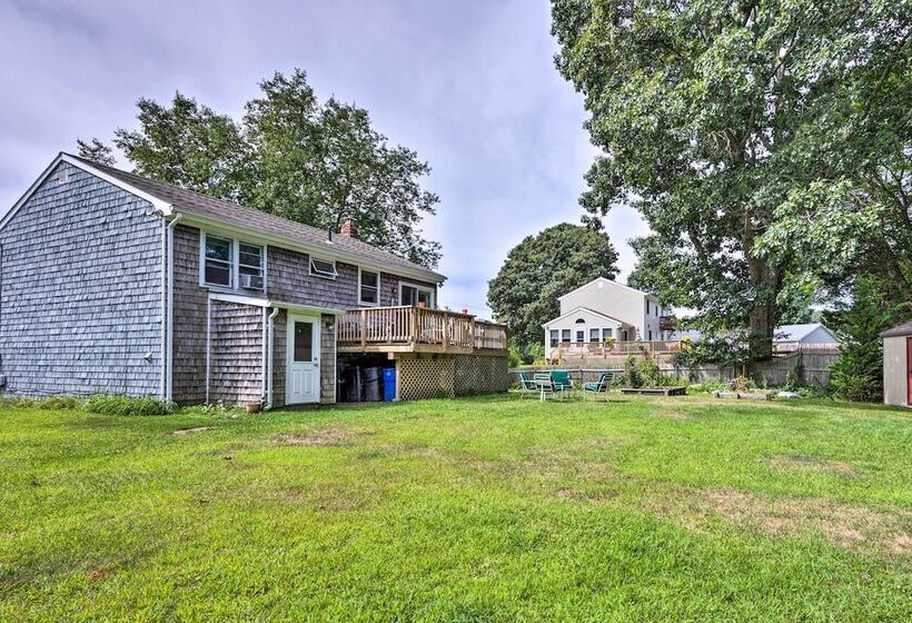 Bright Narragansett Beach Escape W/ Deck & Yard!