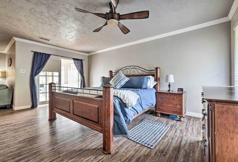 Canyon Lake Home: Hill Country & Water Views!