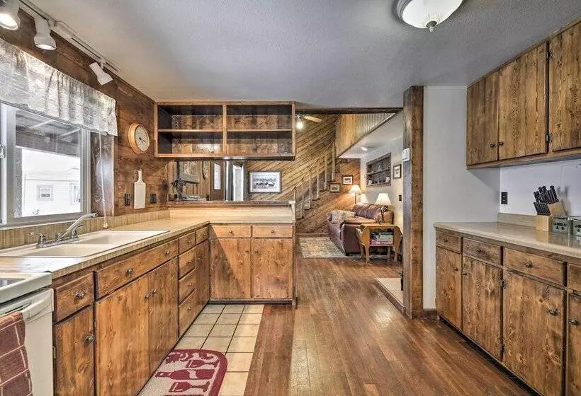 Cozy Log Cabin Escape In The Heart Of Creede!
