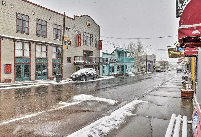 Cozy Log Cabin Escape In The Heart Of Creede!