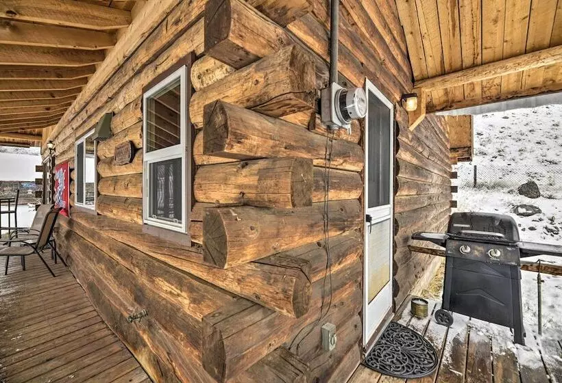 Cozy Log Cabin Escape In The Heart Of Creede!