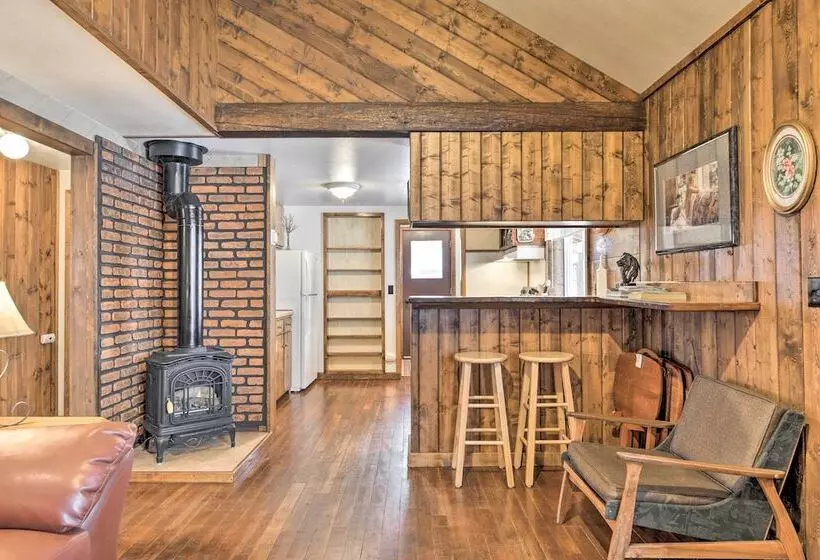 Cozy Log Cabin Escape In The Heart Of Creede!