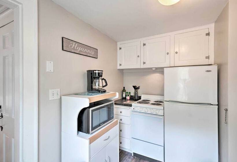 Cozy Sea Street Cottage 1 Mile To Ferry Boats!