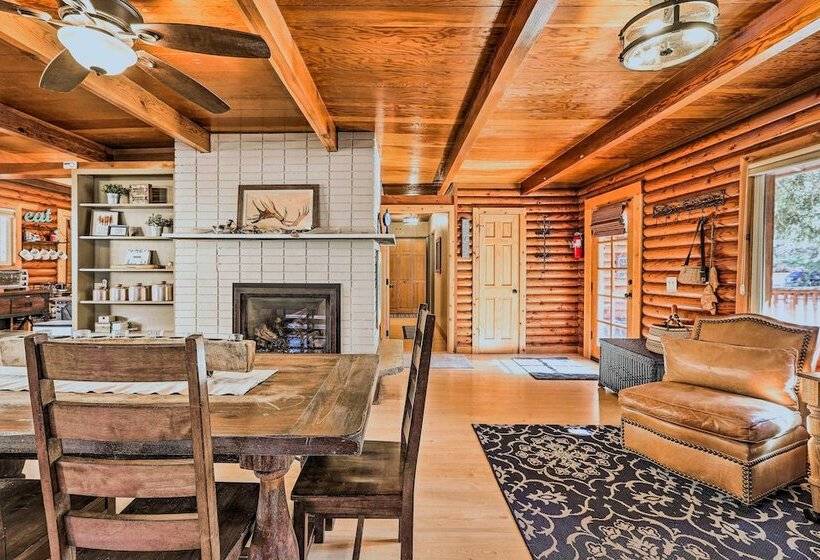 Dog Friendly Kings Beach Log Cabin W/ Hot Tub!