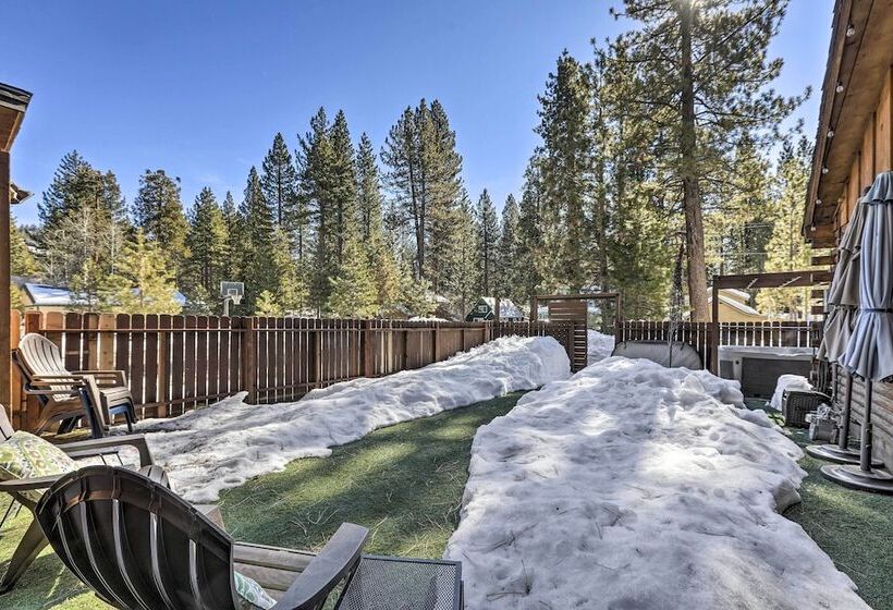 Dog Friendly Kings Beach Log Cabin W/ Hot Tub!