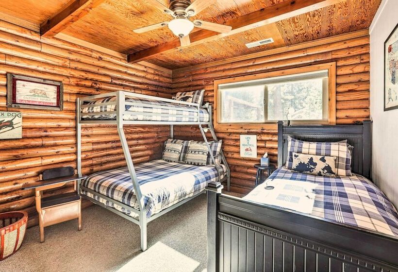 Dog Friendly Kings Beach Log Cabin W/ Hot Tub!