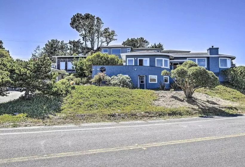 Dreamy Sonoma Coast Home W/ Waterfront Views