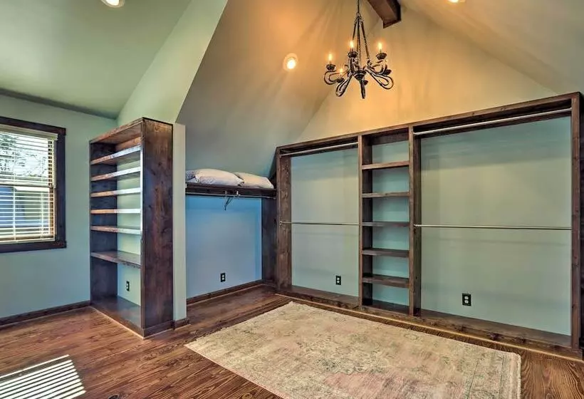 Lay Lake Access & Views: Expansive Shelby Home!