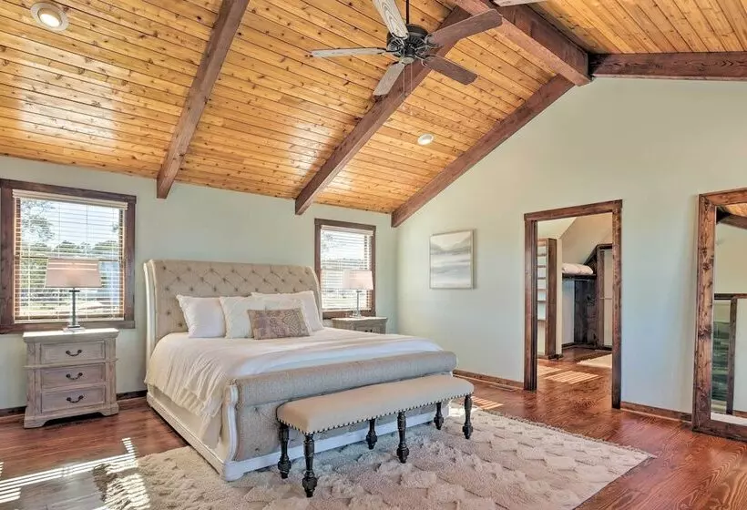 Lay Lake Access & Views: Expansive Shelby Home!