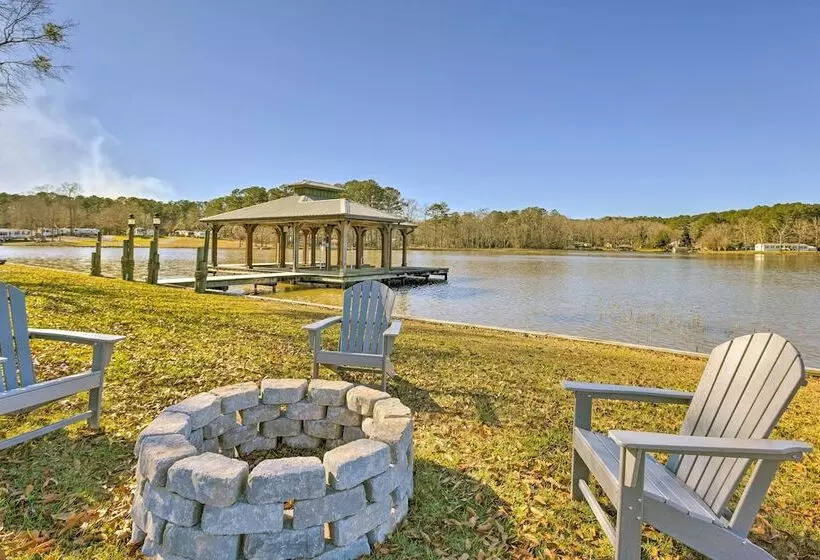Lay Lake Access & Views: Expansive Shelby Home!