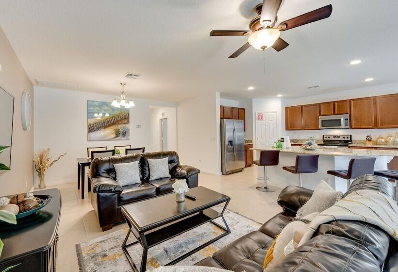 Central Family Home W/ Lanai < 10 Mi To Disney!