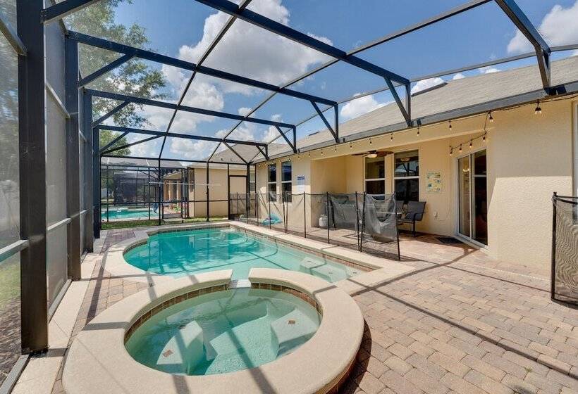 Central Family Home W/ Lanai < 10 Mi To Disney!