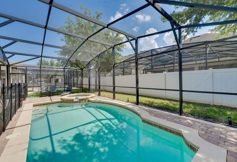 Central Family Home W/ Lanai < 10 Mi To Disney!