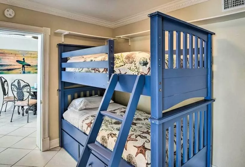 Flagler Beach Oceanfront Haven W/ Hot Tub!