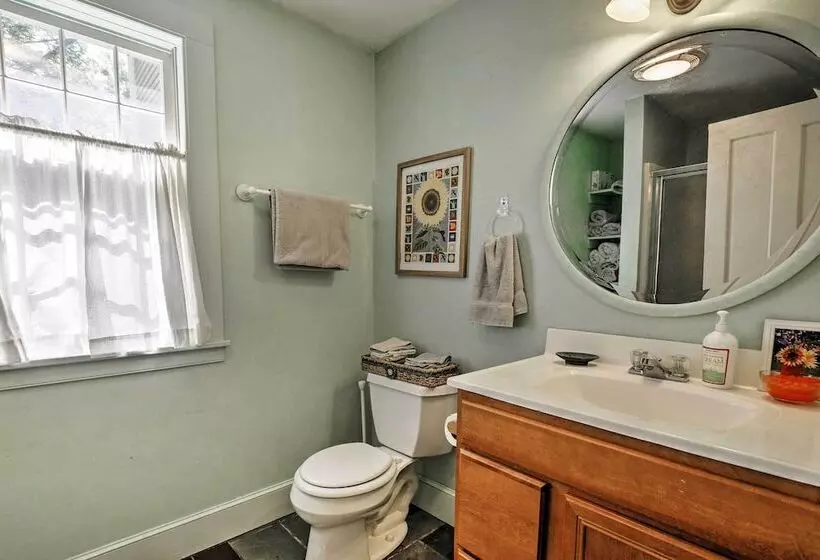 Historic Huntington Home   Walk To Westfield River