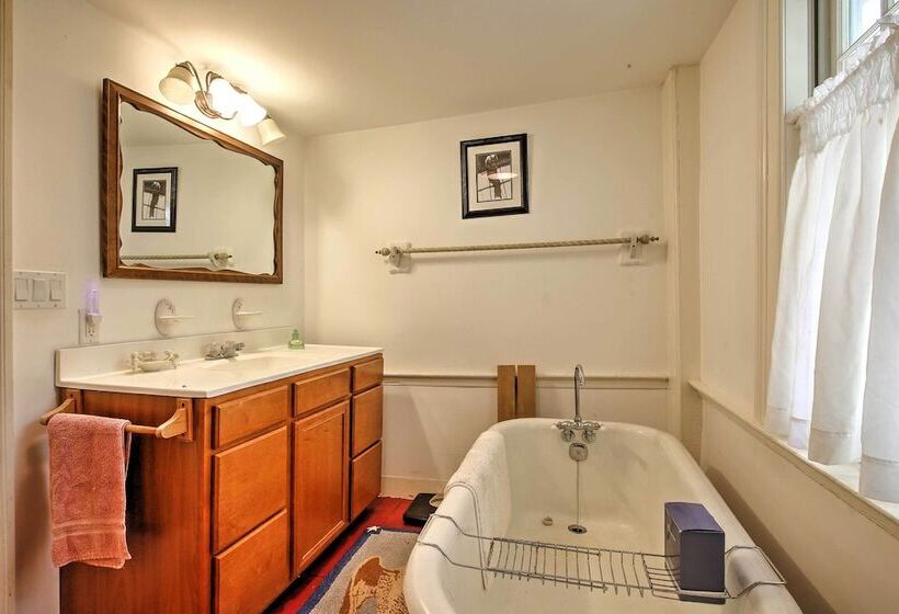 Historic Huntington Home Walk To Westfield River