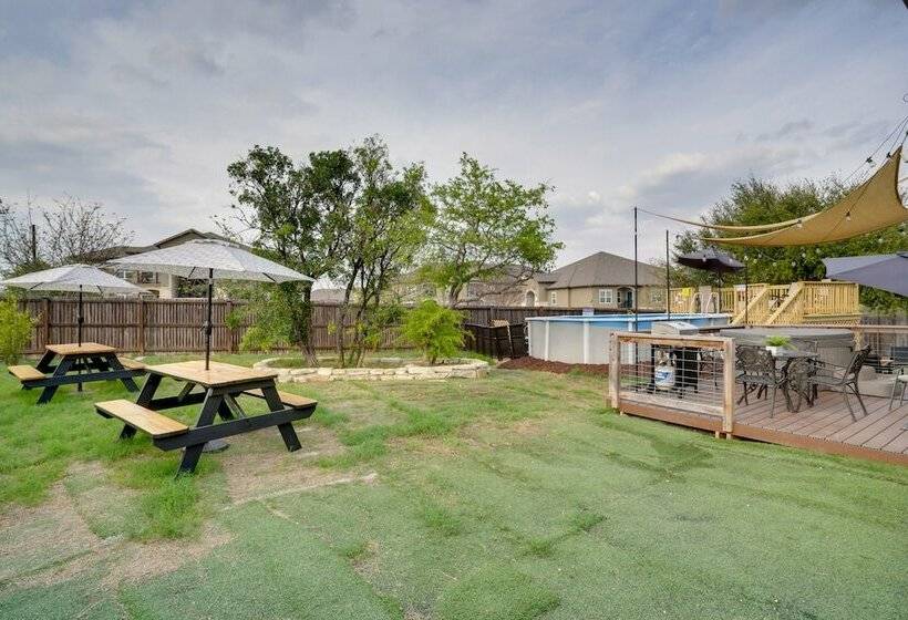 San Antonio Home W/ Hot Tub   1 Mi To Seaworld