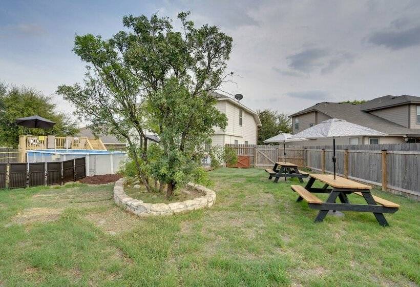 San Antonio Home W/ Hot Tub   1 Mi To Seaworld