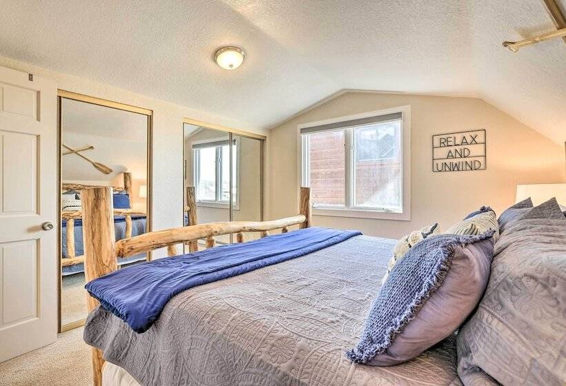 Near Dtwn: Grand Lake Home W/ Marina Access