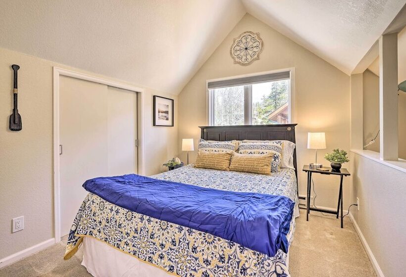 Near Dtwn: Grand Lake Home W/ Marina Access