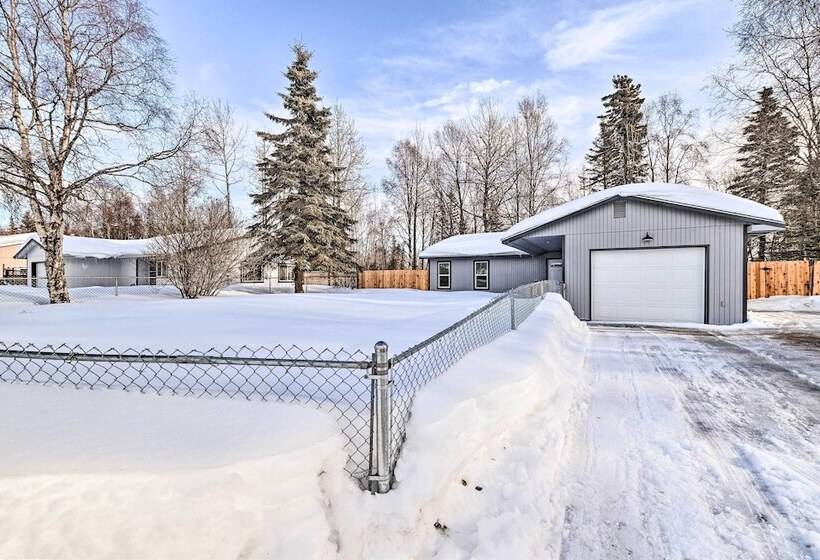 Kenai Home W/ Fireplace < 10 Mi To Big Eddy!