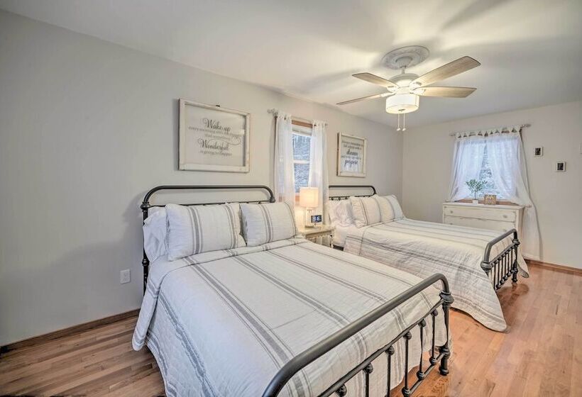 Lake Luzerne Home W/ Fire Pit On Hudson River