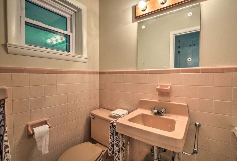 3 Mi To Town: Home W/ Covered Patio In Hot Springs