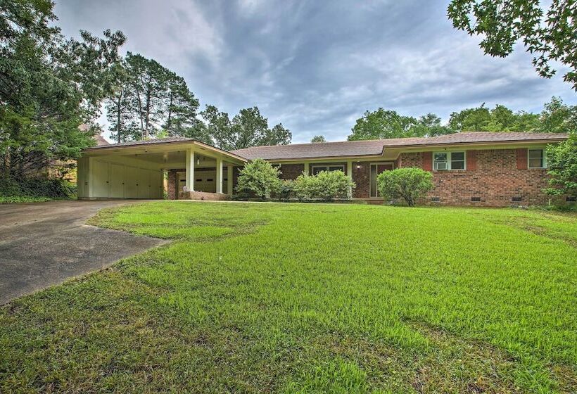3 Mi To Town: Home W/ Covered Patio In Hot Springs