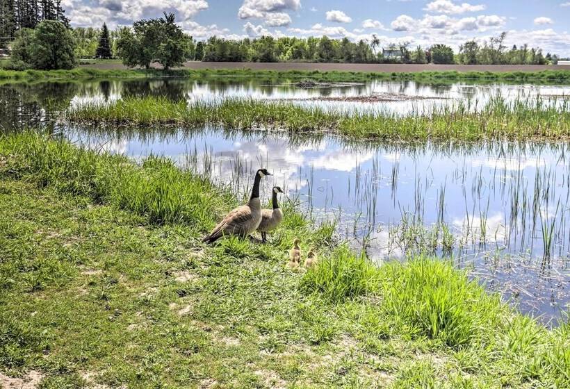 Mcminnville Wine Country Home W/ Hot Tub+deck