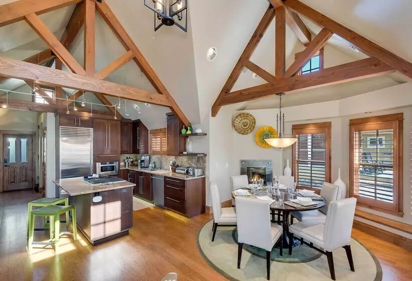 Downtown Breckenridge Cottage: Walk To Main St!