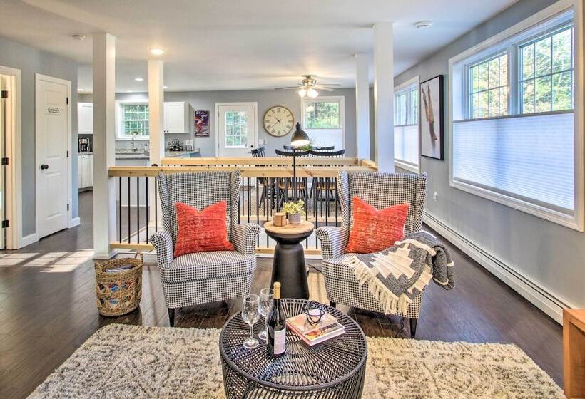 Modern Family Home ~ 10 Mi To Ski Cranmore Mtn!