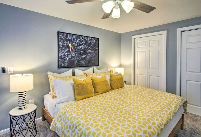 Modern Family Home ~ 10 Mi To Ski Cranmore Mtn!