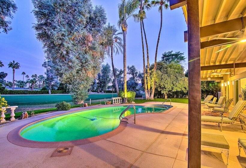 Palm Springs Oasis W/ Pool & Golf Course Views!