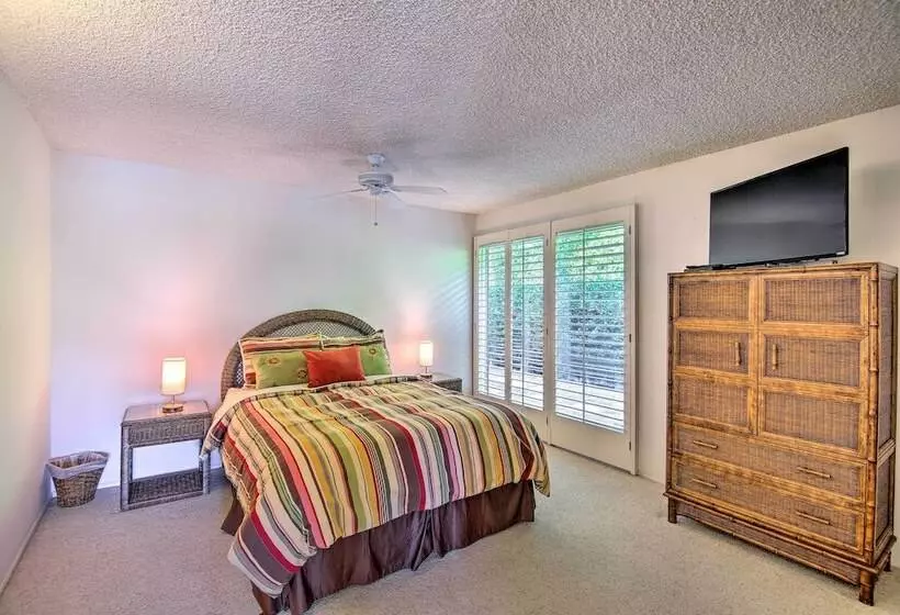 Palm Springs Oasis W/ Pool & Golf Course Views!