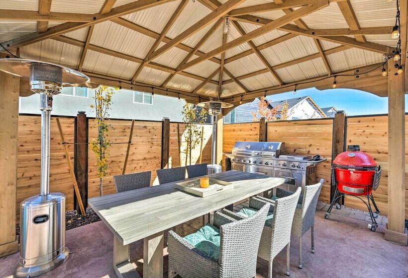 Stunning Park City Home W/ Hot Tub: 7 Mi To Skiing