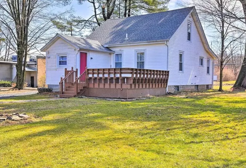 Peaceful Hurley Retreat ~ 1 Mi To Main Street