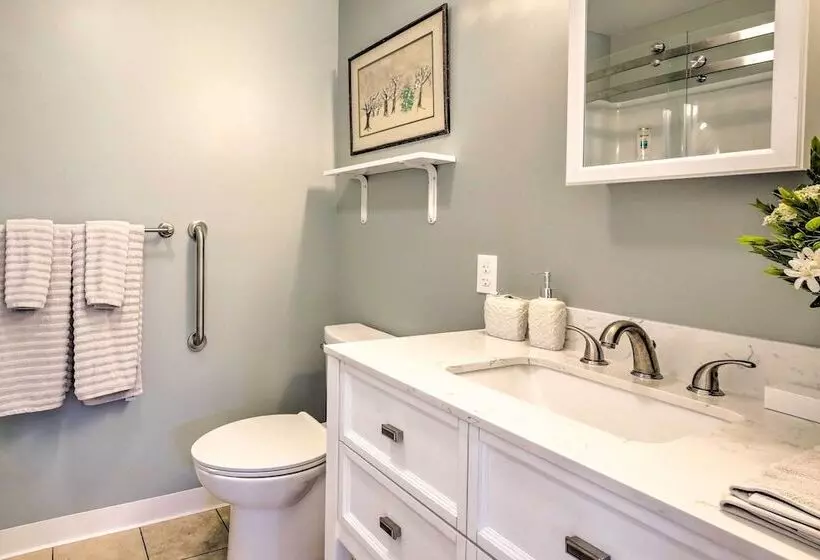 Peaceful Hurley Retreat ~ 1 Mi To Main Street