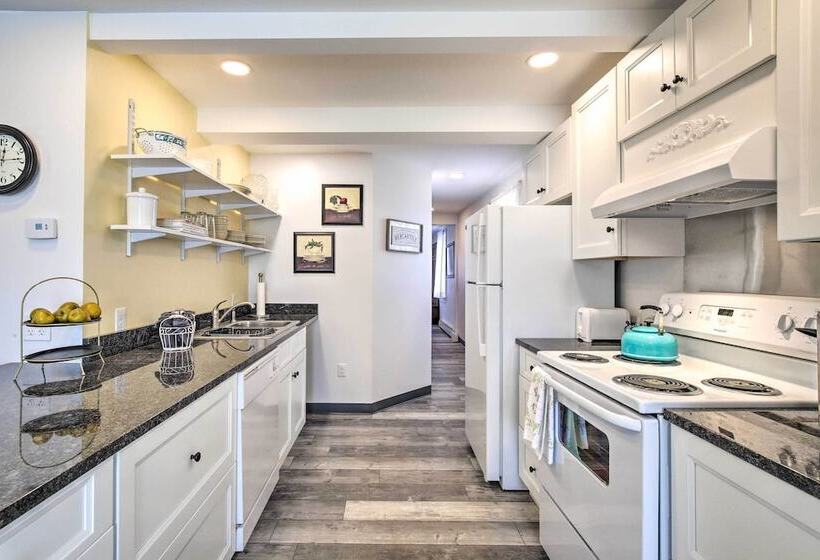 Peaceful Hurley Retreat ~ 1 Mi To Main Street