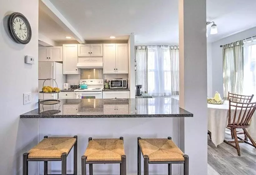 Peaceful Hurley Retreat ~ 1 Mi To Main Street