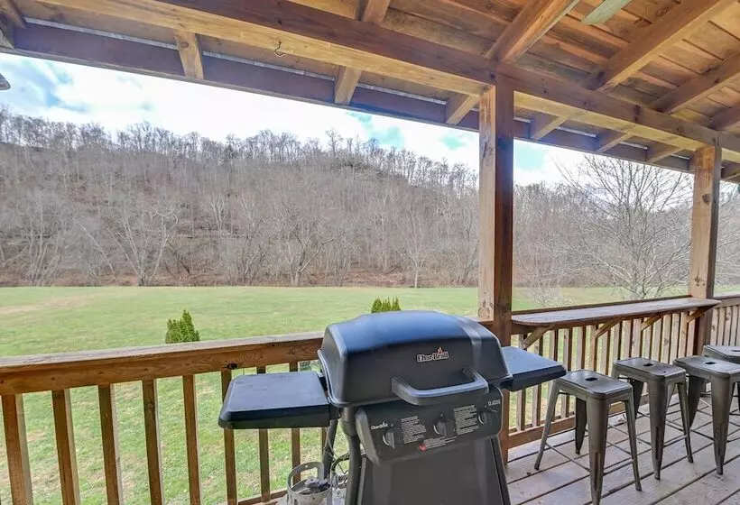 Pet Friendly Cabin W/ Hot Tub In Daniel Boone Nf