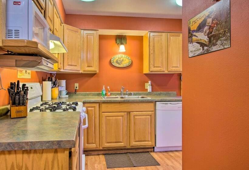 Pet Friendly Warrens Cabin W/ Fire Pit!