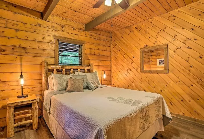 Pocono Log Cabin: Fireplace, Fire Pits & Amenities