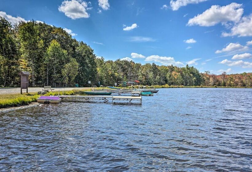 Pocono Log Cabin: Fireplace, Fire Pits & Amenities