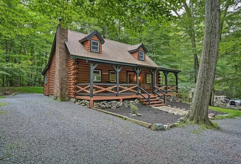 Pocono Log Cabin: Fireplace, Fire Pits & Amenities