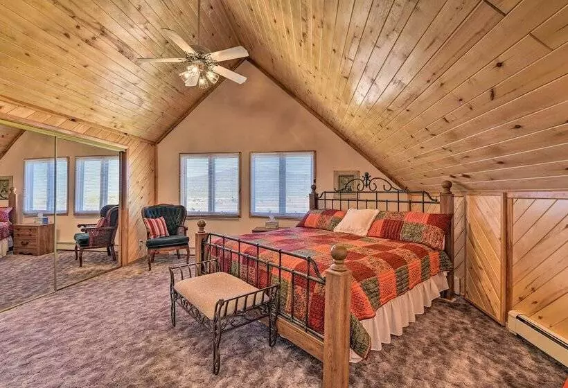 Questa Home W/ Views   13 Mi To Red River Skiing!