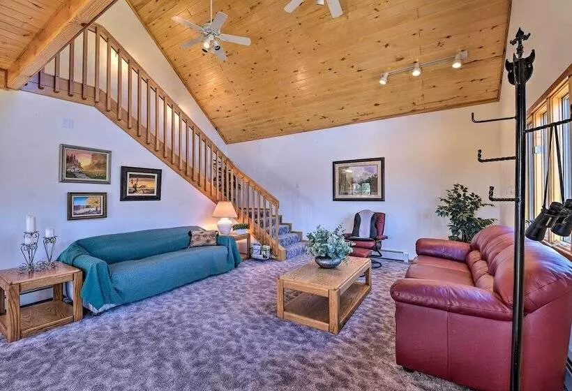 Questa Home W/ Views   13 Mi To Red River Skiing!