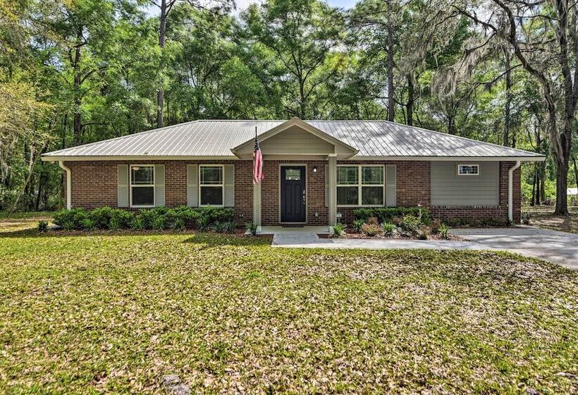 Serene Live Oak Home W/ Fire Pit By River + Sosmp!