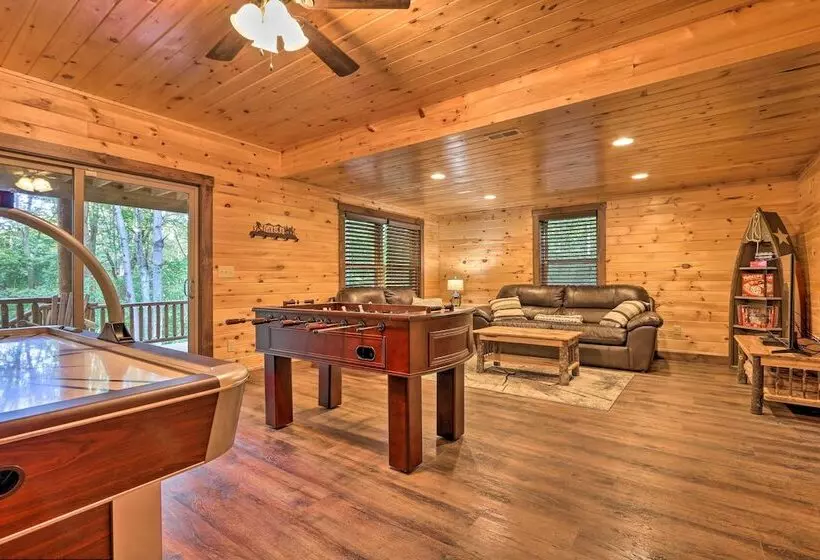 Serenity Now  Cabin W/ Fire Pit + Game Room!