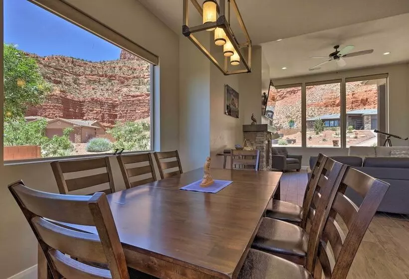 Stunning Kanab Home Amazing Red Rock Views!